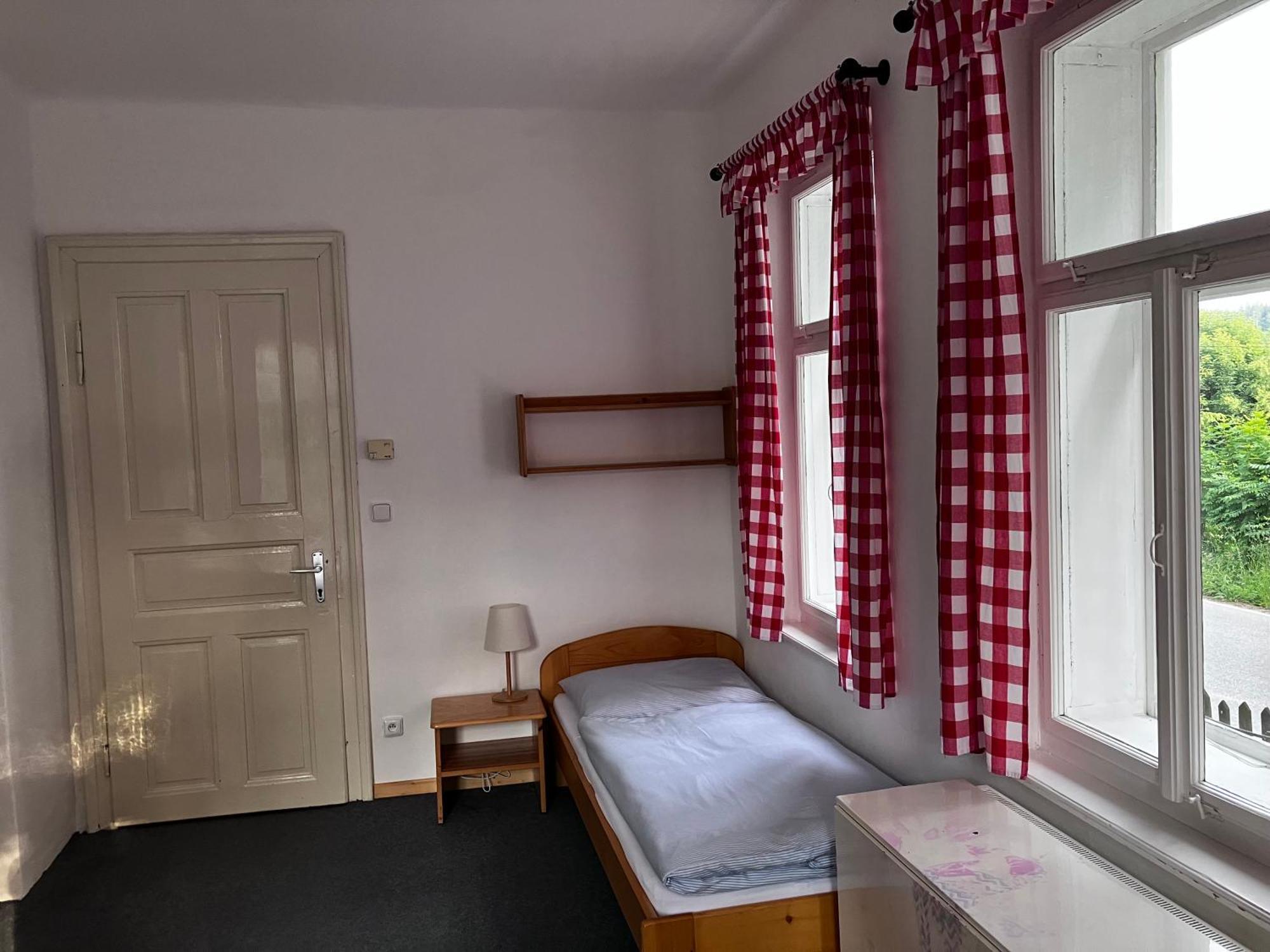 Penzion Haji Janov nad Nisou Dış mekan fotoğraf